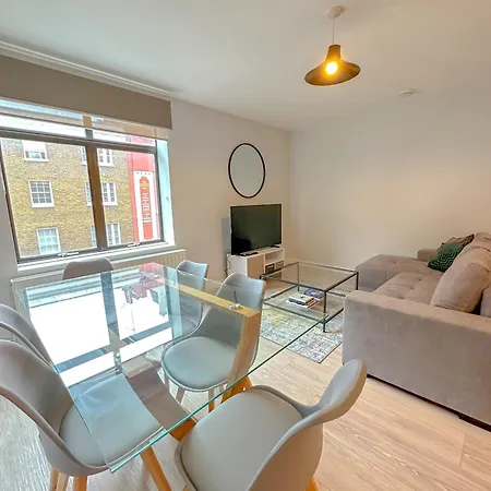Baker Street Apartments-3